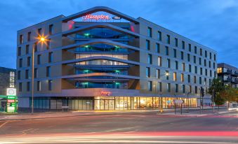 Hampton by Hilton Ashford International