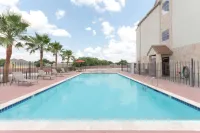 Microtel Inn & Suites by Wyndham Eagle Pass Hotels in Eagle Pass