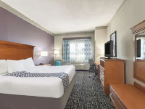 La Quinta Inn & Suites by Wyndham Jackson Airport Hoteles en Pearl