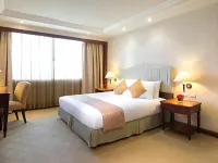 Marco Polo Plaza Cebu Hotels near Tops