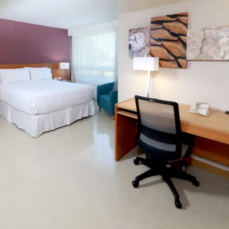 Staybridge Suites GUADALAJARA EXPO by IHG
