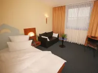 Transmar Travel Hotel - 4-Star