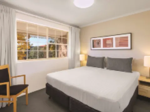 Adina Serviced Apartments Canberra Kingston Hotels in Griffith