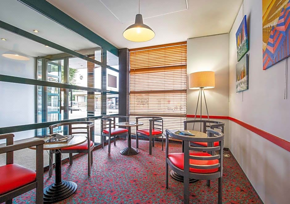 B&B Hotel les Sables-d'Olonne Centre Gare - Housity