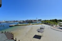 Dolphin Quay Apartments - Ocean View