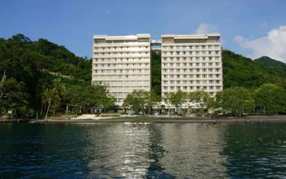 Louis Kienne Resort Senggigi