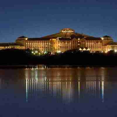 Gaylord Texan Resort & Convention Center Hotel Exterior