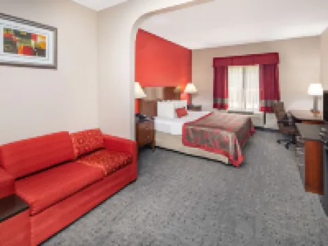 Ramada by Wyndham Alpharetta/Atlanta North Hotels in Alpharetta