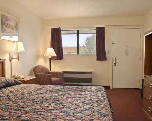 Days Inn by Wyndham Plainfield Hotels in Plainfield