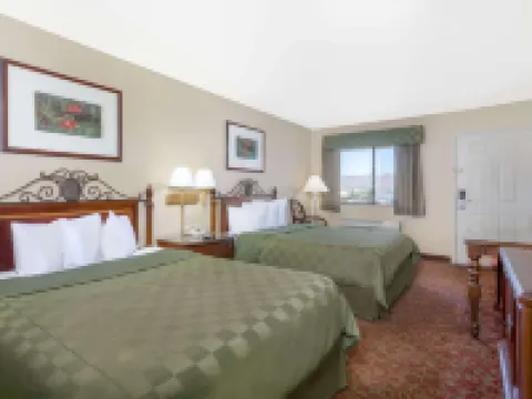 Days Inn by Wyndham Kingman East Hoteles en Kingman