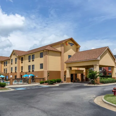 Comfort Inn Garner Clayton I-40