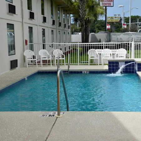 Regency Inn and Suites