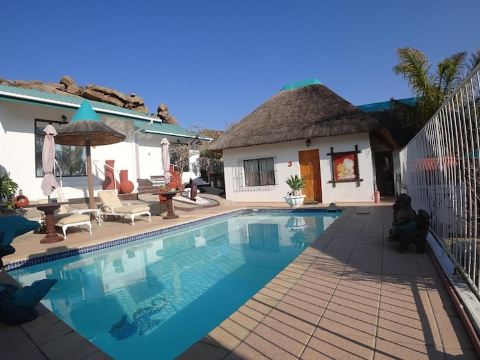 Blue Diamond Lodge & Spa