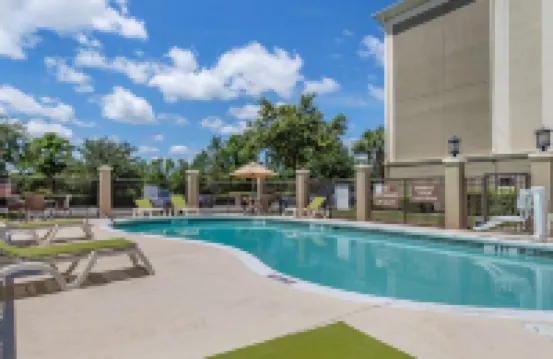 コンフォート スイーツ マートル ビーチ セントラル