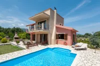Penelope Villas - Pet friendly