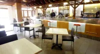 Hotel El Águila Hôtels à : Utebo