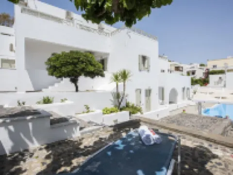 Nissos Thira Hotels in Santorini