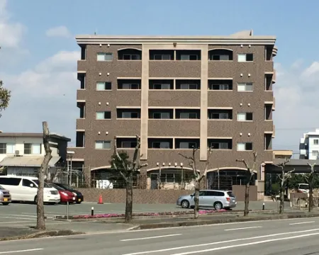 ビジネスイン うめさき 長洲町のホテル