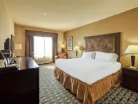 Holiday Inn Express & Suites Beeville by IHG Hotéis em Bee County