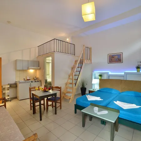 Mythos- Platanias- Hotel -Apts