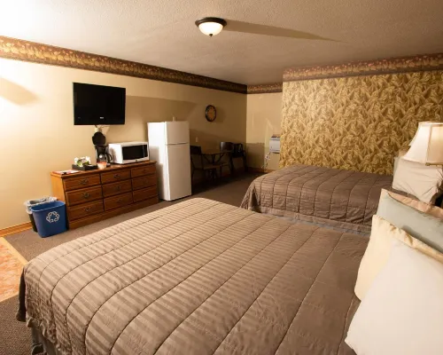 Blue Spruce Motel Hotels in Massena
