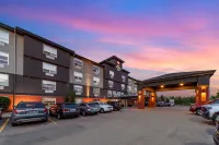 Best Western Plus West Edmonton Hotels in der Nähe von Giant Baseball Bat