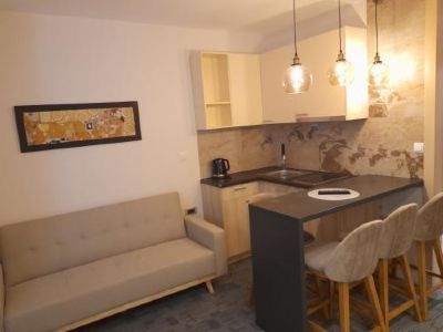 Deluxe Studio Snow White Apartments Photo