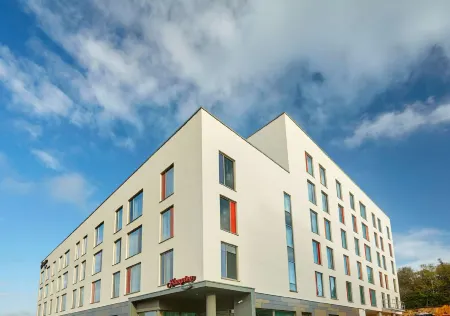 Hampton by Hilton Bournemouth Отели в г. Борнмут