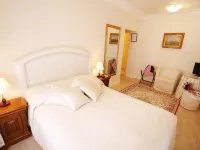 Villa Triana-Adults Only