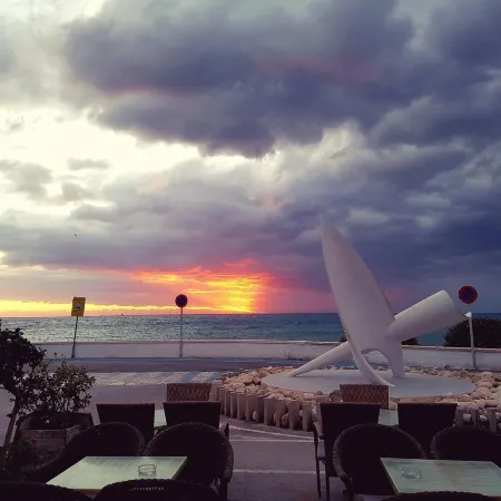 Hostal Boutique Casa del Mar Altea Отели в г. Альтеа