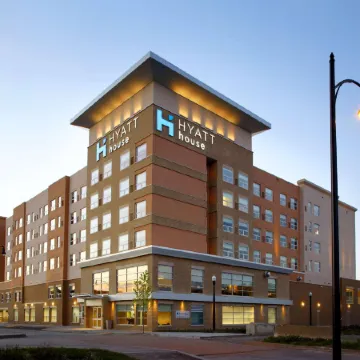 Hyatt House Pittsburgh South Side Отели рядом с достопримечательностью «Шейдисайд»