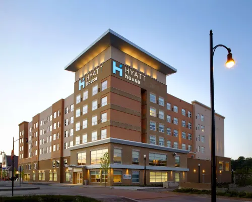 Hyatt House Pittsburgh South Side Hotels near Squirrel Hill