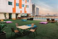 Fairfield by Marriott Surabaya - Bar