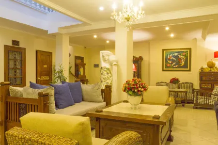 RedDoorz Near Gasibu Bandung Отели рядом с достопримечательностью «Musholla Gasibu Bandung»