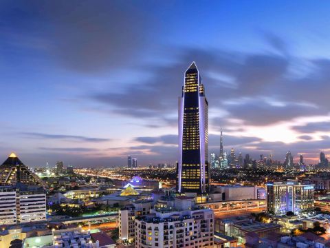 Sofitel Dubai the Obelisk