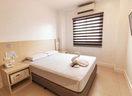 Wow Budget Hotel Cubao