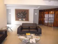 Hotel Tower House Suites