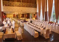 Sai Gon Ban Me Hotel Hotels in Tu An