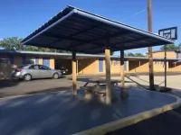 Royal Inn Hotels in Early