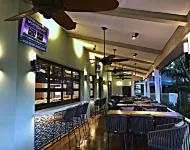 Riverside Hotel - bar