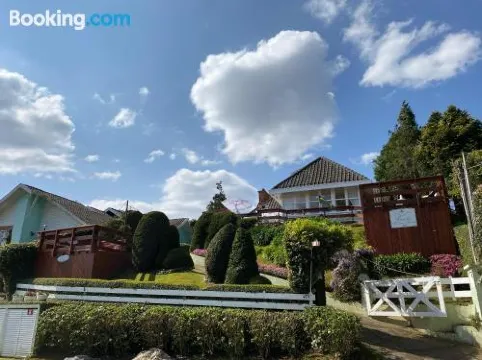 科利納斯城堡旅館