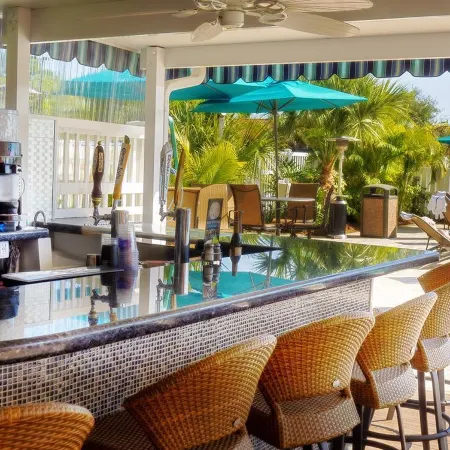 Spark by Hilton Sarasota Siesta Key Gateway