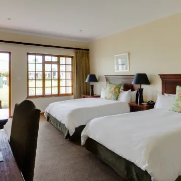 Protea Hotel George King George