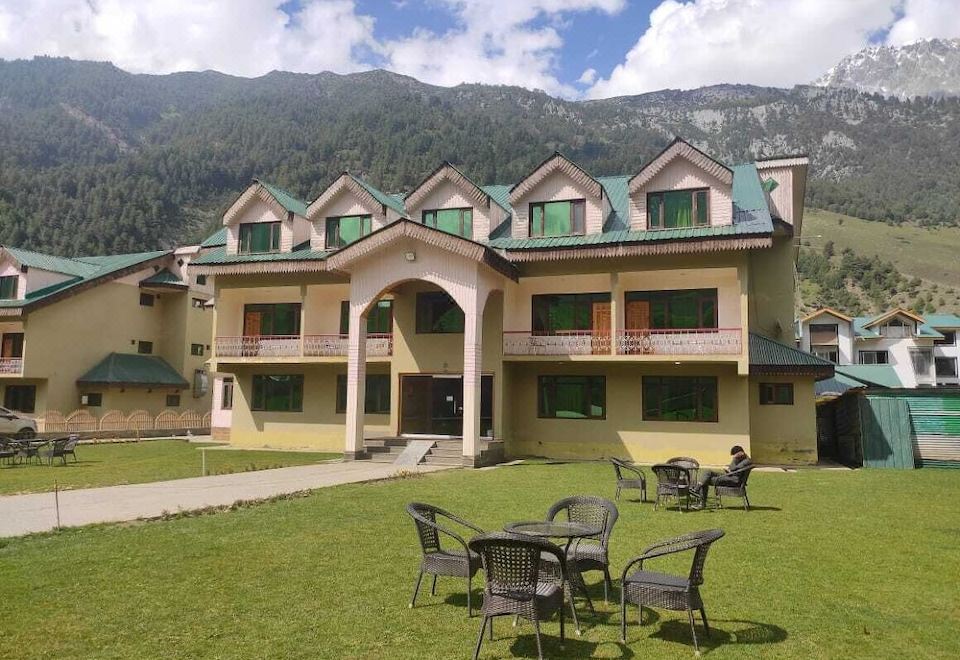 hotel overview picture