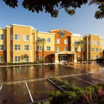 Homewood Suites by Hilton Carlsbad-North San Diego County Отели рядом с достопримечательностью «Флауэр Филдс»