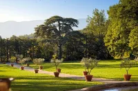 Domaine de Fontenille Hotels in Lourmarin