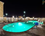 Comfort Suites Central - piscine