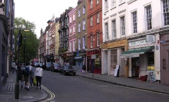 Soho Central Apartments - Housity