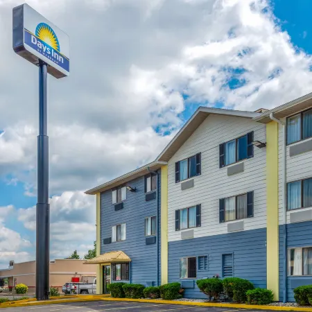 Days Inn by Wyndham Somerset PA I-70 I-76