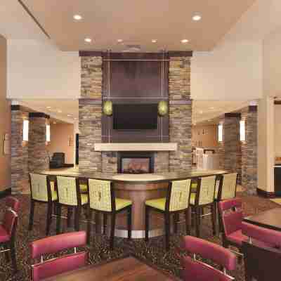 Homewood Suites by Hilton Mobile I-65/Airport Blvd Dining/Meeting Rooms